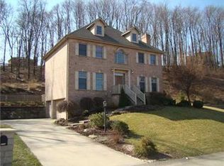 6544 Ten Point Cir, Trafford, PA 15085