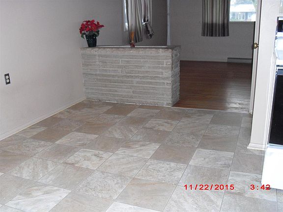 5th image of 1142 N Ironwood Dr