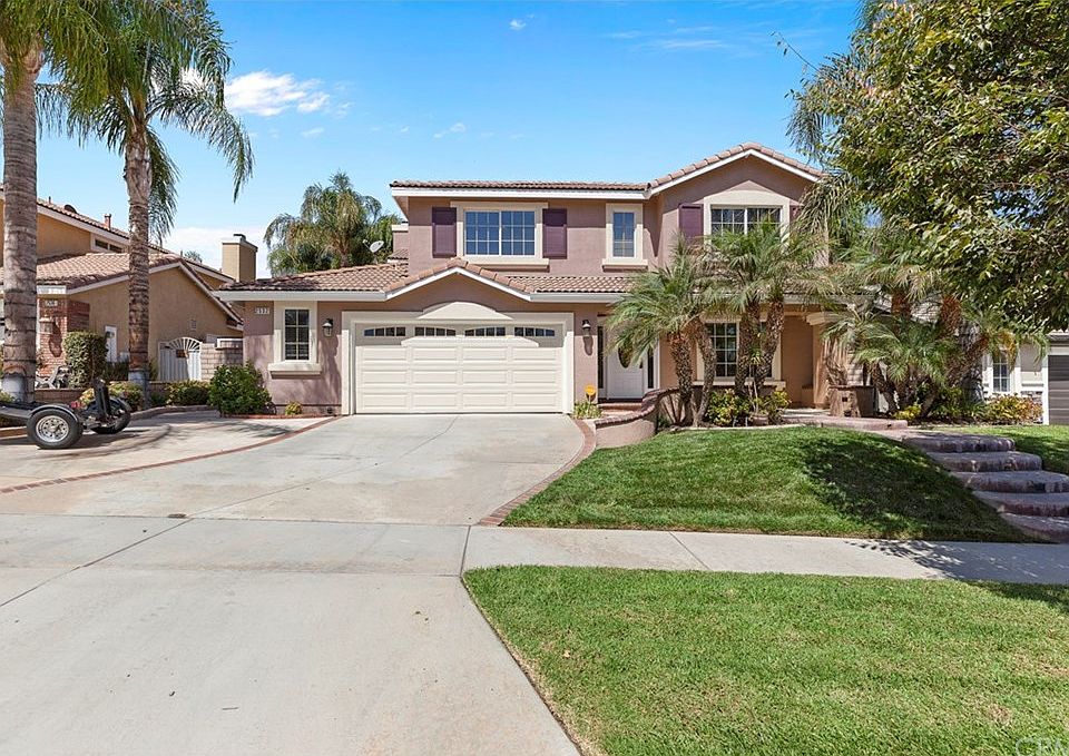 1st image of 2532 Fairglen Pl