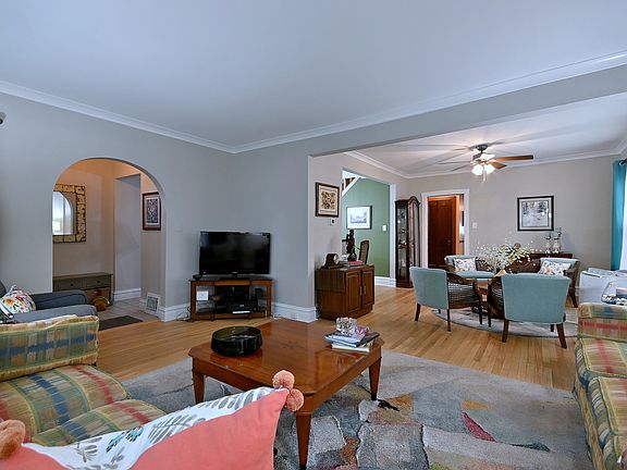 4th image of 5108 W Winona St