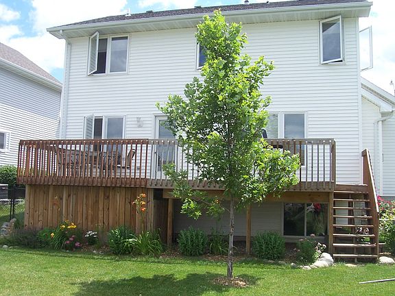 backyard-26 x 10 deck