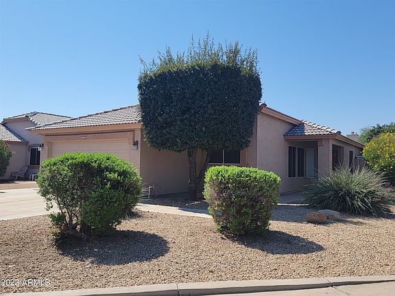 2nd image of 13599 W Saguaro Ln