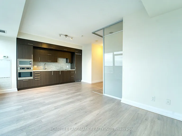 2 Anndale Dr #2009 — Photo 5