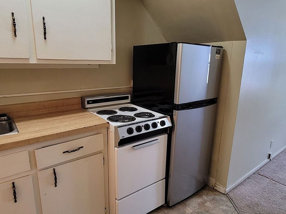 1st image of 125 Roman Dr NW #130-11