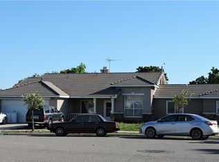1259 Sarah Ct, Corona, CA 92879
