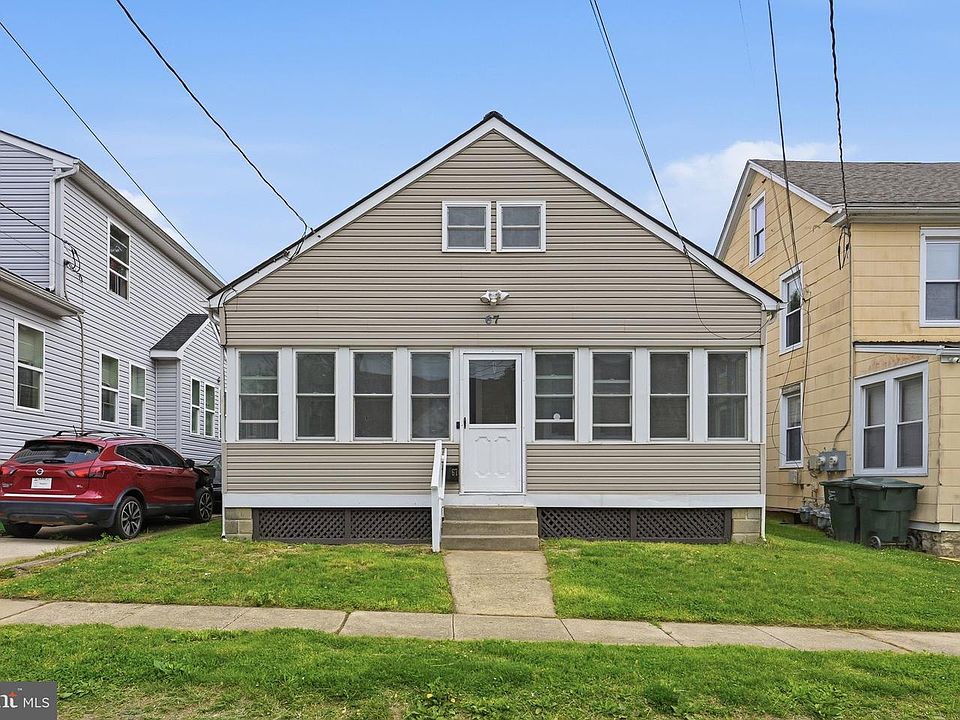 1st image of 67 Norway Ave