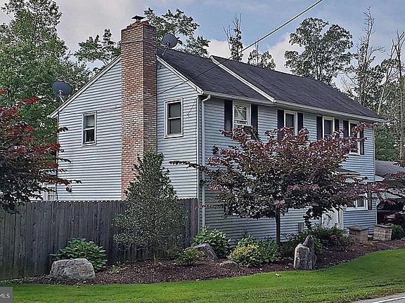 2nd image of 616 Mumper Ln