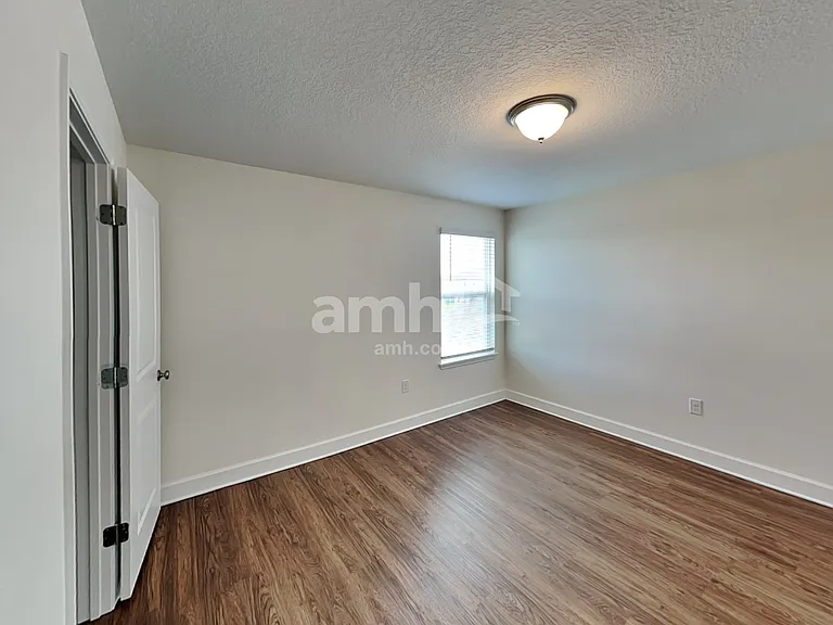4832 Reisswood Loop — Photo 20