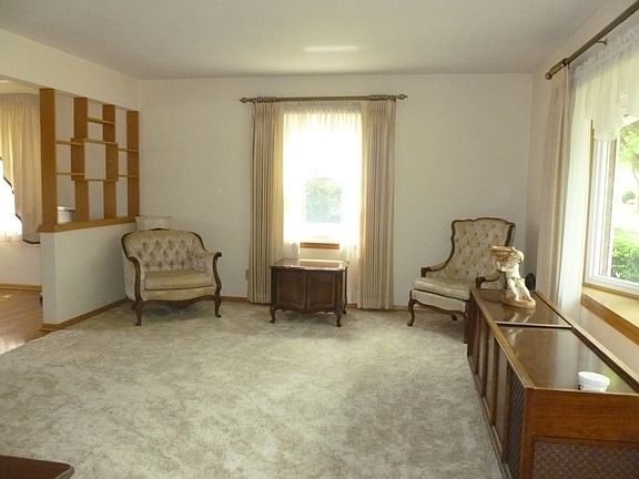 3rd image of 351 S Joseph St