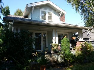 5519 Kenwood Pl N, Seattle, WA 98103