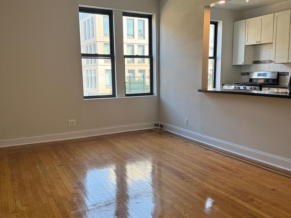 1st image of 21-24 31st St APT 4A