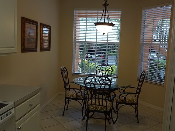 2nd image of 871 Tanbark Dr APT 202