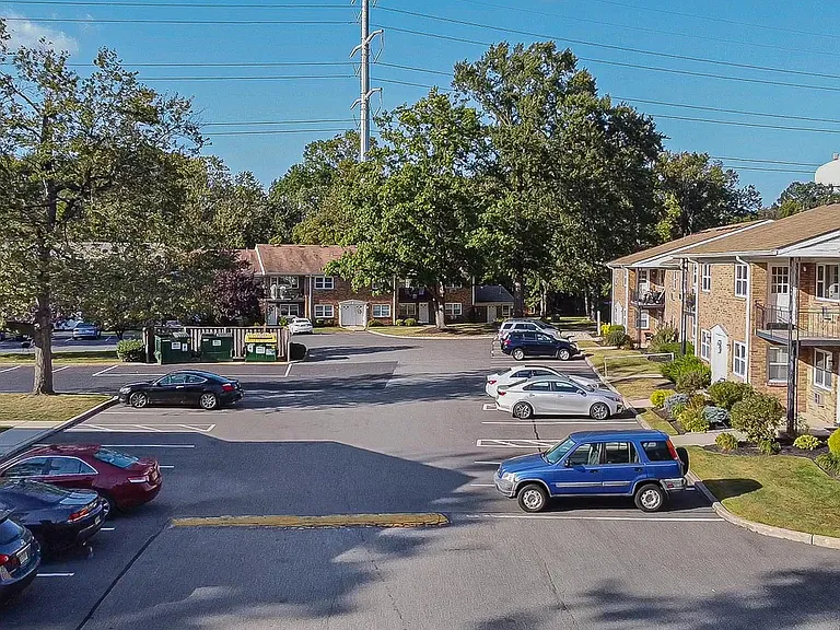Princeton Court CLO — Photo 40