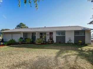 1940 Orchard Heights Ct NW, Salem, OR 97304