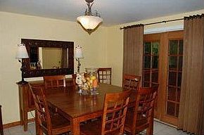 5th image of 174 Crescent Gardens Dr