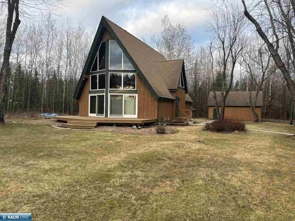 7384 Ely Lake Dr, Eveleth, MN 55734