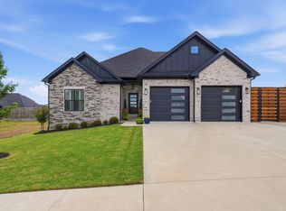 105 Sycamore Springs Dr, Conway, AR 72034