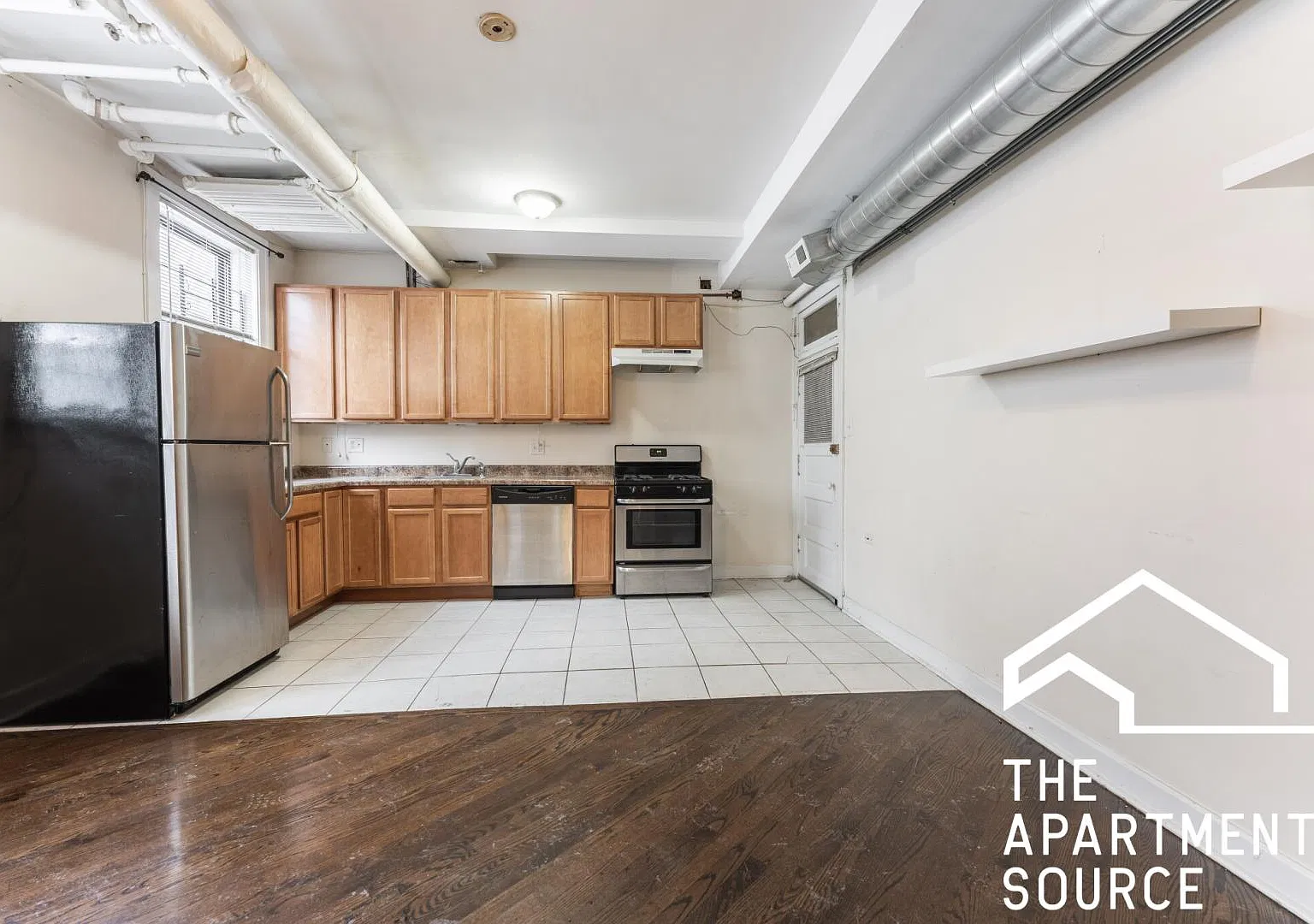 1 bed, 1000 sqft, $2,295 — Photo 2