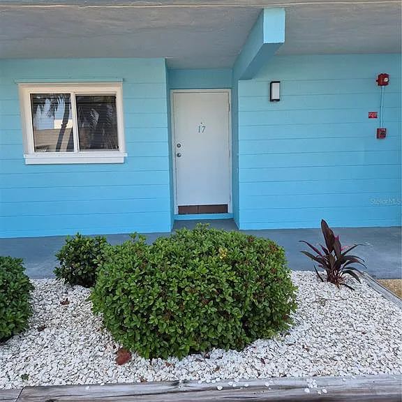 1505 Pass A Grille Way #17 — Photo 3