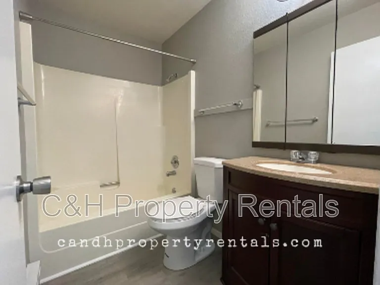 1327 Panners Pl #1 — Photo 7