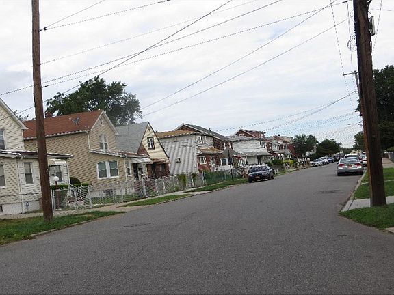 5th image of 12140 193rd St