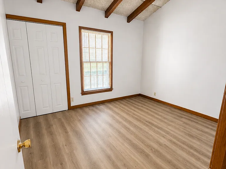 205 Audubon Dr — Photo 12