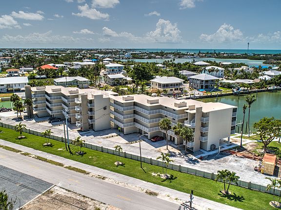 2nd image of 130 Coco Plum Dr APT 202