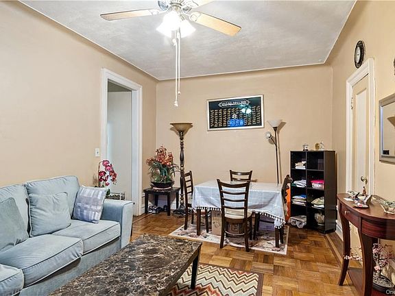 5th image of 1974 Lafontaine Ave APT 2E