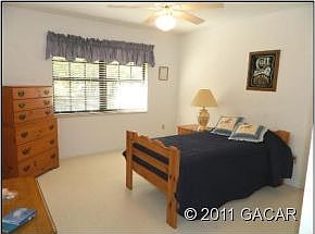 3rd image of 106 Skinner Ct