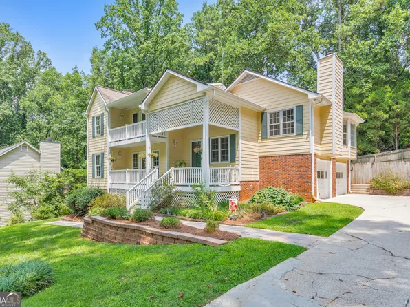 11675 Highland Colony Dr, Roswell, GA 30075