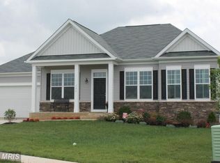 325 Campbell Dr, Charles Town, WV 25414