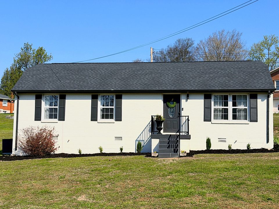 1st image of 301 Carol Dr