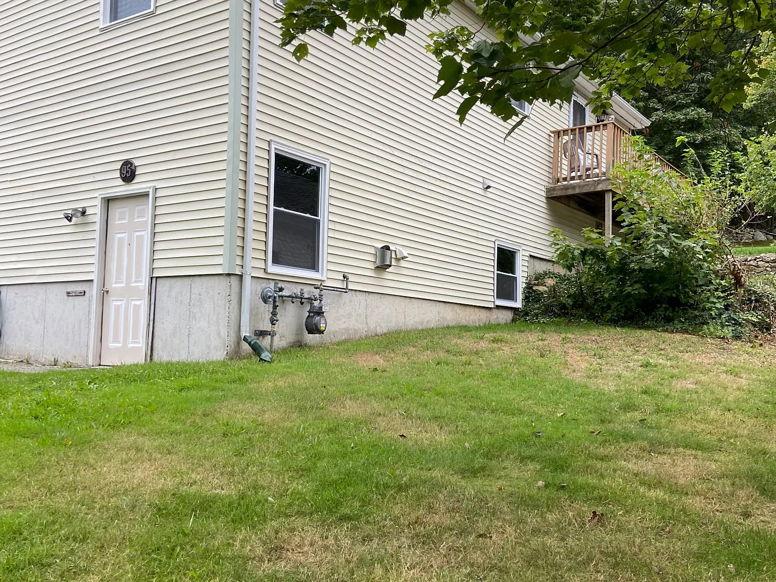 2 bed, 720 sqft, $1,750 — Photo 2