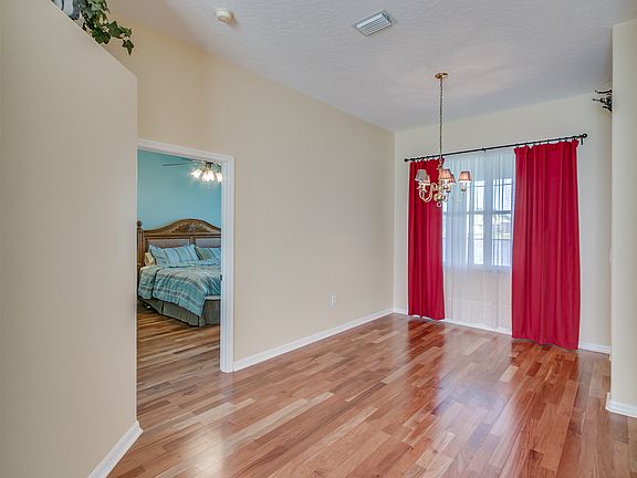 3rd image of 3892 Long Leaf Dr