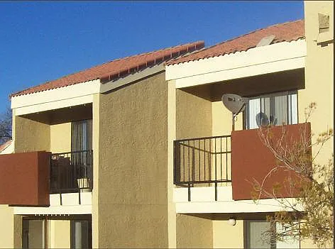 10600 Cibola Loop NW — Photo 3