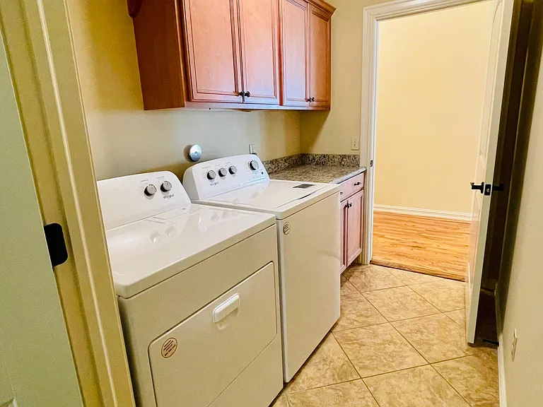 10932 S 77th Pl E — Photo 12