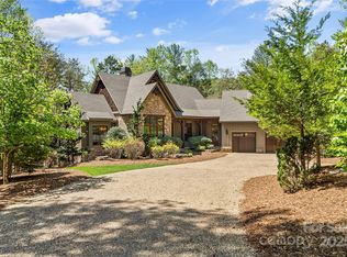 92 Gobblers Neck Dr, Nebo, NC 28761
