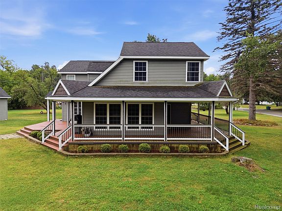 3rd image of 5556 Ormond Rd