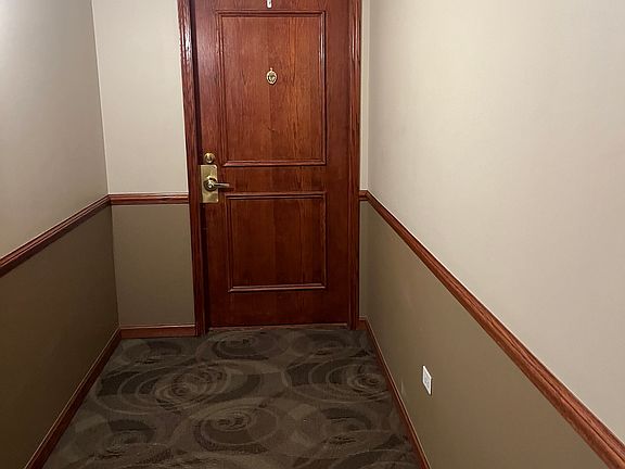2nd image of 750 Pearson St APT 808