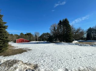 3008 N Amber Rd, Scottville, MI 49454