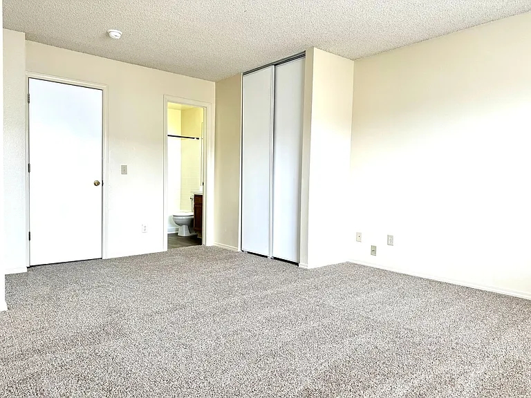 4108 Charleston Dr — Photo 12