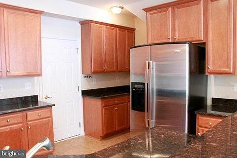 5th image of 14570 Marlow St #105