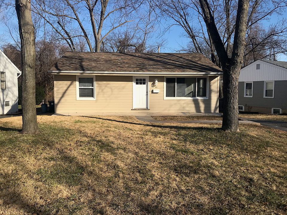 1st image of 11 Banbury Ct