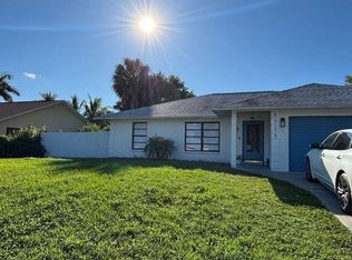 1715 50th Ter SW, Naples, FL 34116