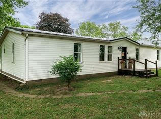 1404 Levo Rd, New Vienna, OH 45159