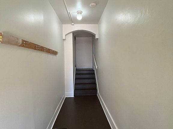 4th image of 13 N Ann St #2