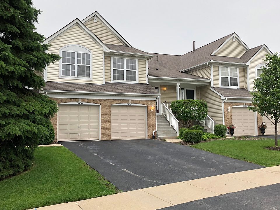 1st image of 3032 Autumn Lake Dr