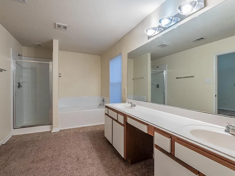 5007 Oak Stand Ct — Photo 27