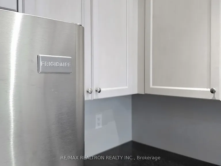 7 Zenyatta Ln — Photo 17