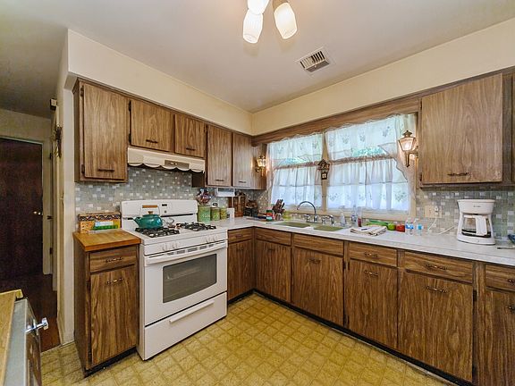 5th image of 412 McKinley Ave